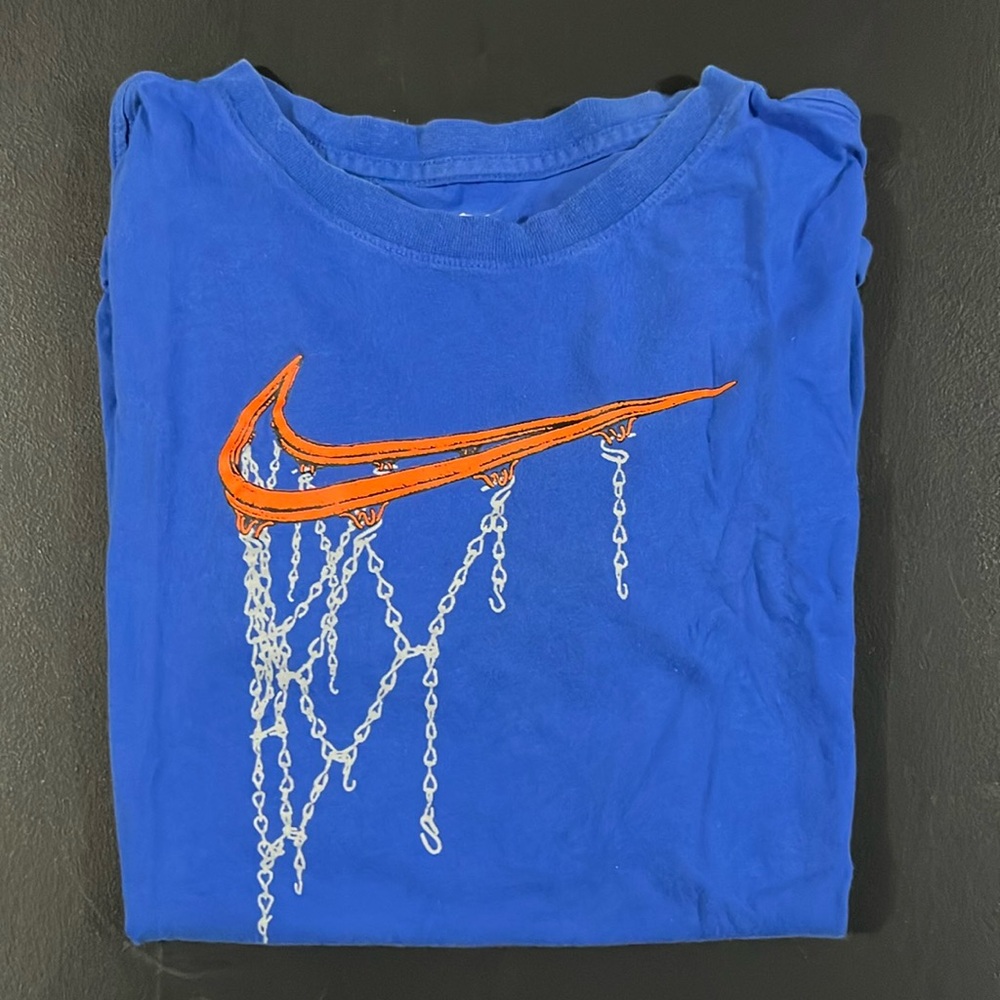 Nike pre loved tee